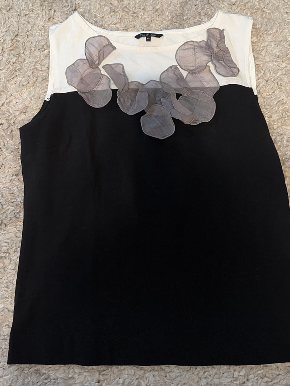 NIC+ZOE Black Tank with White Yoke and Gray Petal Appliqués